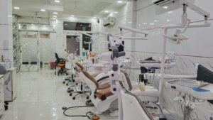 Jain Dental Hospital: Treatment room Picture 15